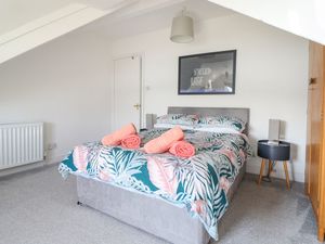 Photo 14- click for photo gallery